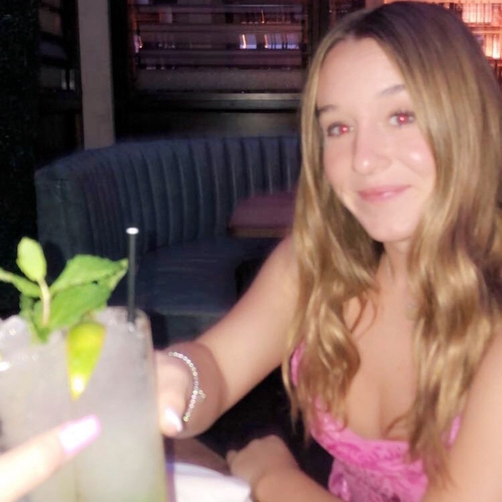 Meet your Posher, Sophia